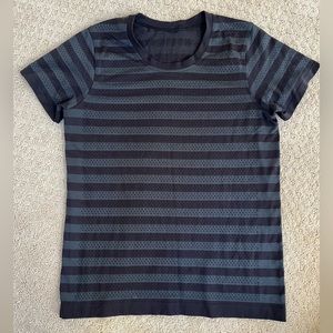 Lululemon shirt
